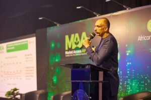 Photo 1 - Anil making a presentation at the AAC